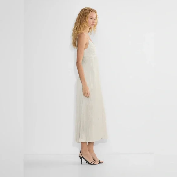 NWT - Aritzia Babaton Celebrate Dress - Matte Pearl - Size 6 - Picture 3 of 11